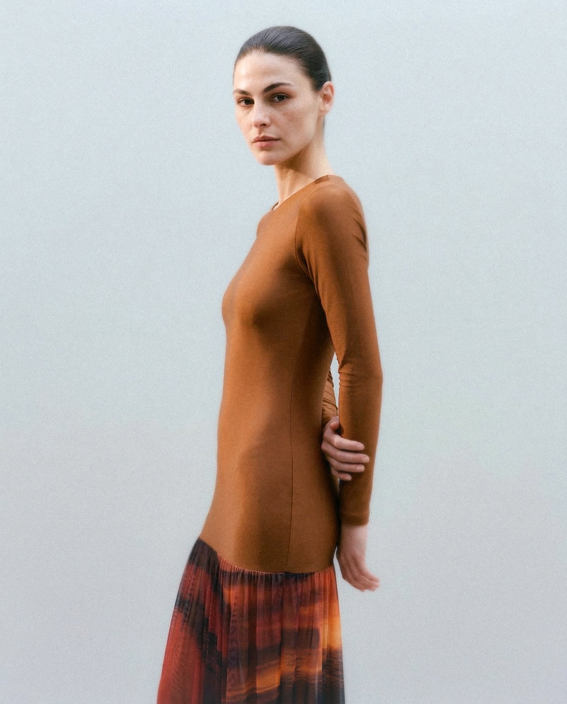 Vestido entallado de talle bajo