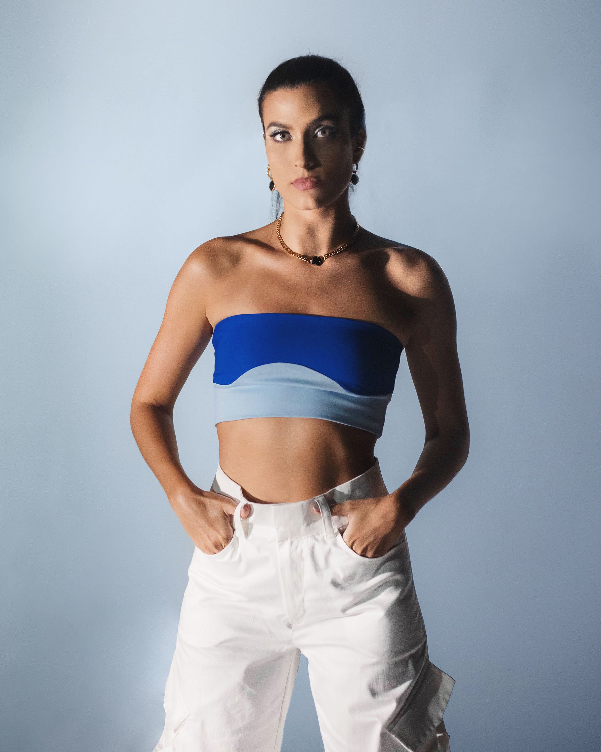 'Contrasts' Top in Pacific Blue