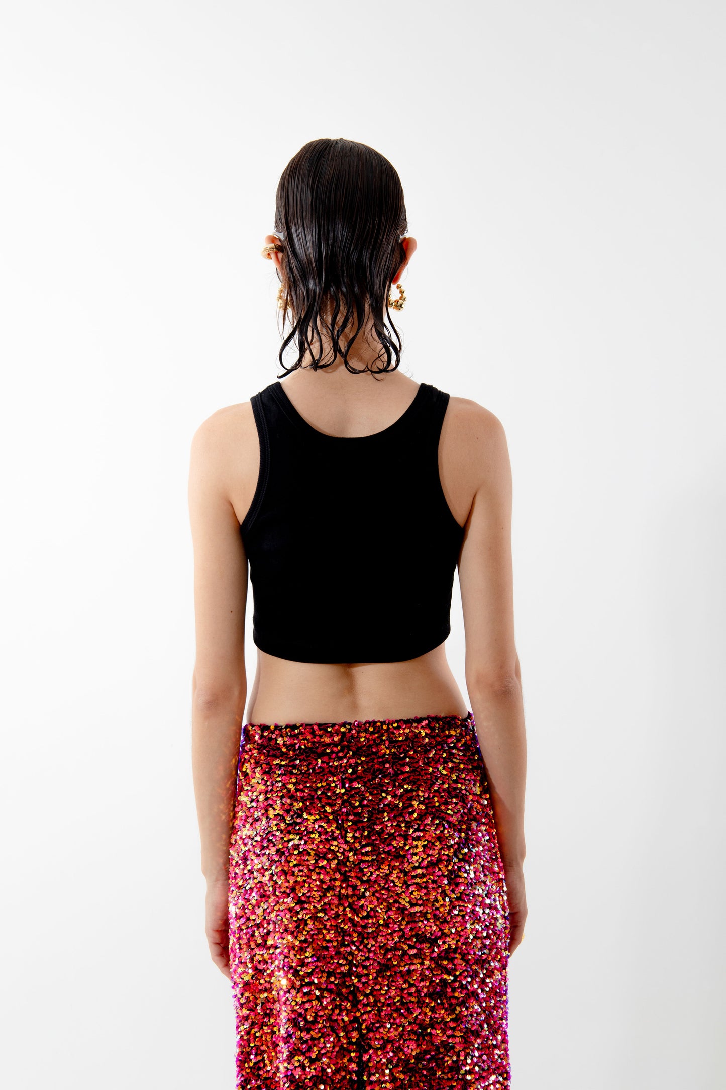 THE ‘MACONDIA’ BLACK CROP TOP