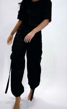 Load image into Gallery viewer, Cargo Pant “Black”
