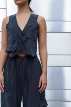 Load image into Gallery viewer, THE REFLECTIVE DARK GRAY VEST
